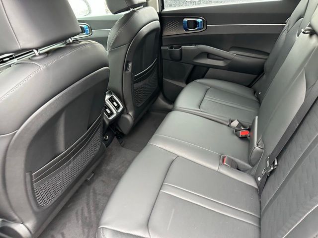 2026 Kia Sorento S - Photo 15