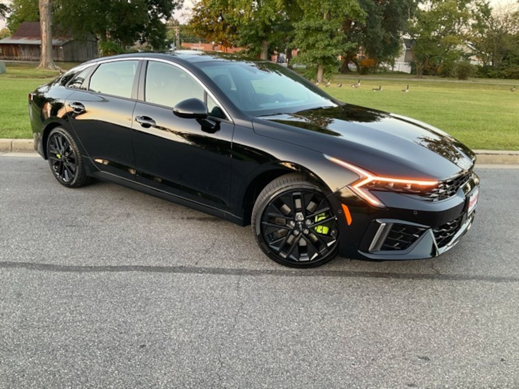 New 2026 Kia K5 GT Sedan