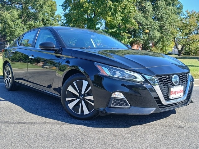Used 2021 Nissan Altima SV with VIN 1N4BL4DVXMN303542 for sale in Waldorf, MD
