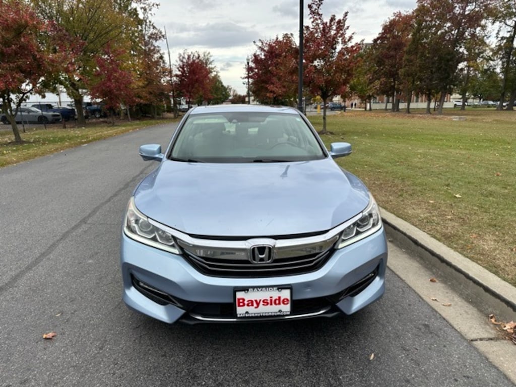 Used 2017 Honda Accord Hybrid EX-L Sedan
