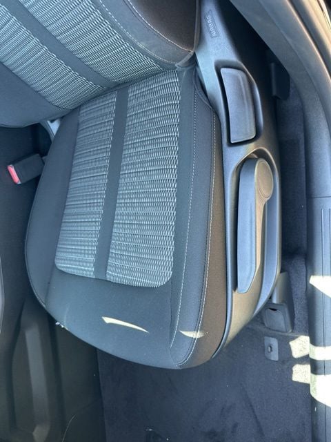 2026 Kia Sorento LX - Photo 32
