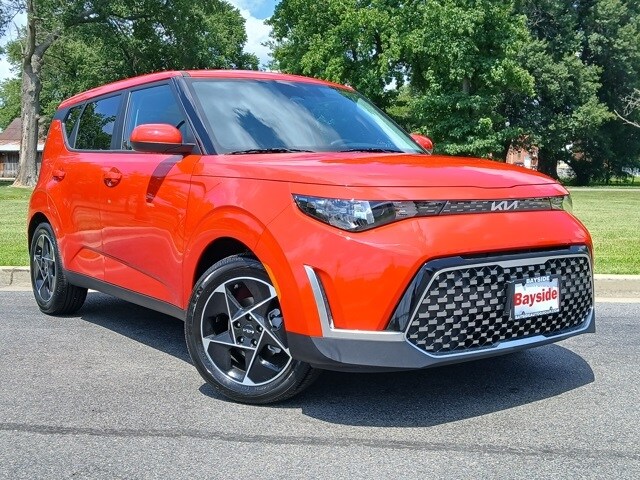2025 Kia Soul EX photo 2