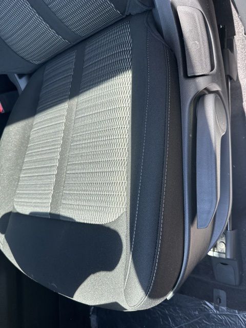 2026 Kia Sorento LX - Photo 33