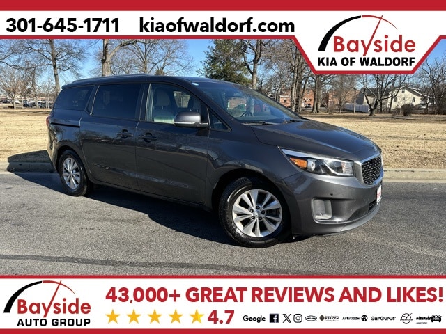2018 Kia Sedona LX's photo