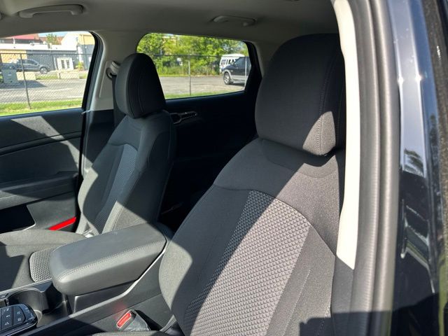 2026 Kia Sportage LX - Photo 8