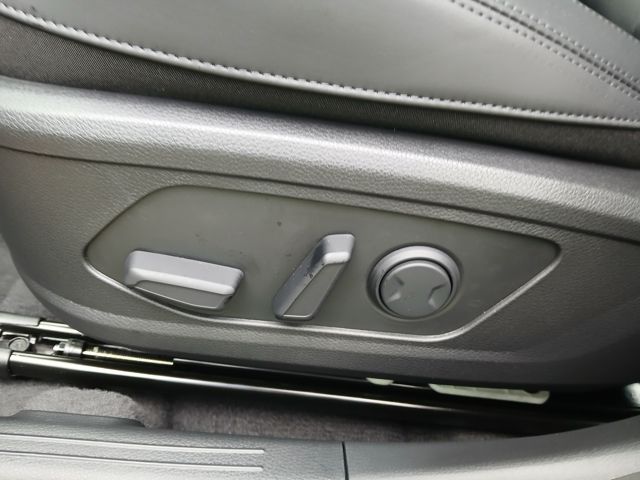 2026 Kia K5 EX - Photo 16