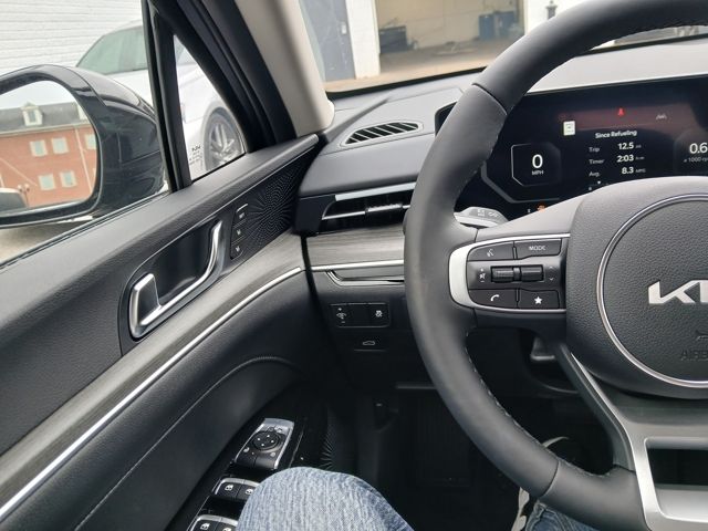 2026 Kia K5 EX - Photo 33