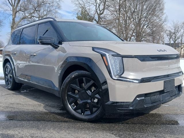Certified 2026 Kia EV9 Land with VIN 5XYADFS51TG016288 for sale in Waldorf, MD