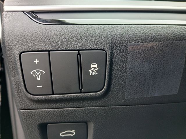 2026 Kia K5 EX - Photo 37