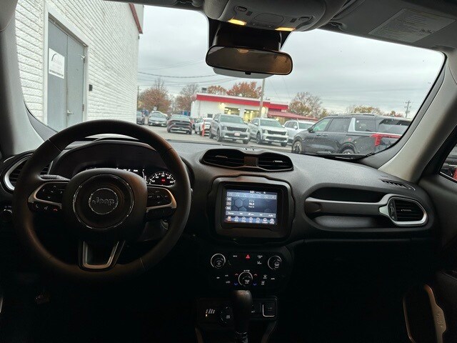 2021 Jeep Renegade Sport photo 3