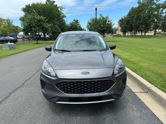 2022 Ford Escape SE photo 4