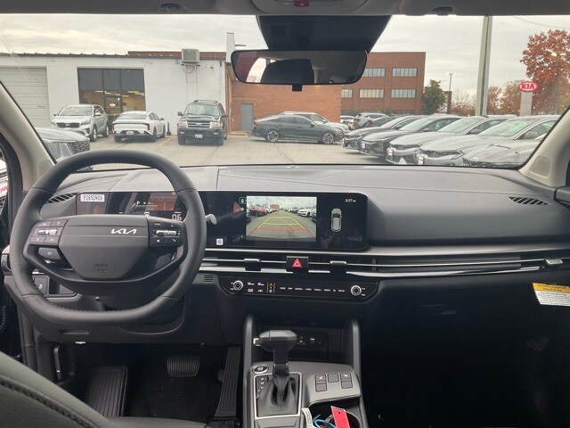 2026 Kia Sportage EX photo 3