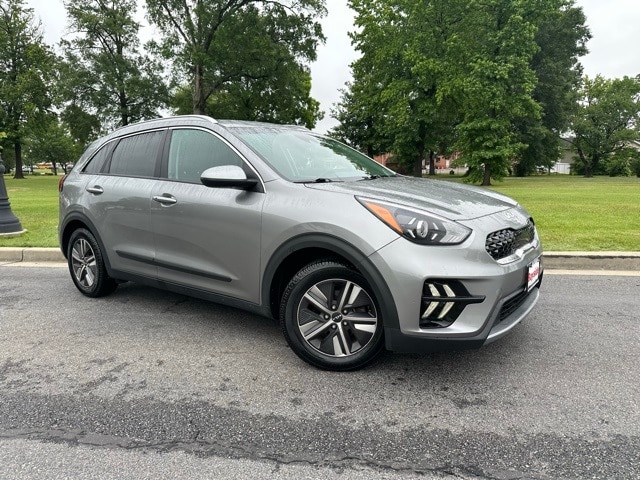 Used 2022 Kia Niro LXS with VIN KNDCB3LC5N5529954 for sale in Waldorf, MD