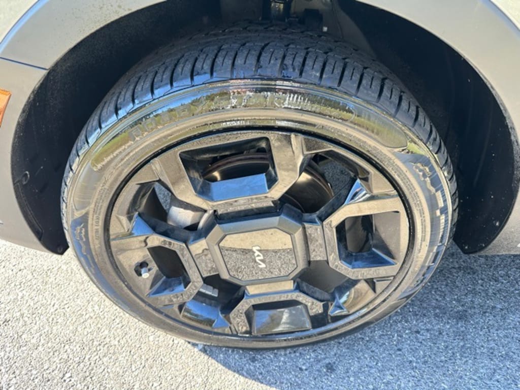 Used 2024 Kia Sorento X-Line SX Prestige SUV