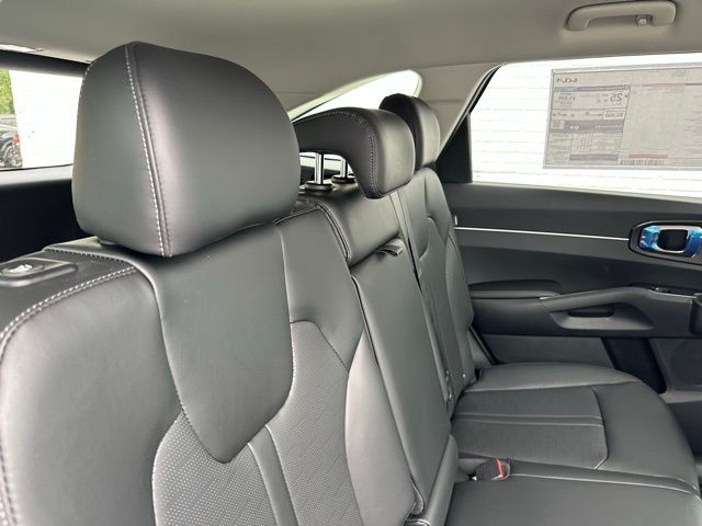 2026 Kia Sorento S - Photo 23
