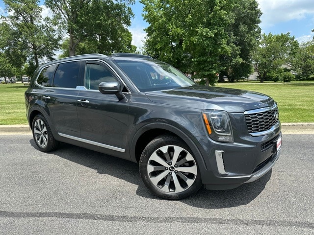 Used 2020 Kia Telluride S with VIN 5XYP64HC9LG088905 for sale in Waldorf, MD