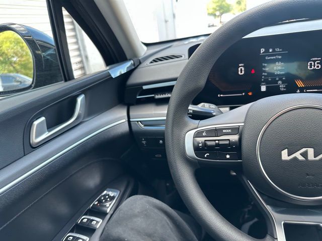 2026 Kia K5 LXS - Photo 31