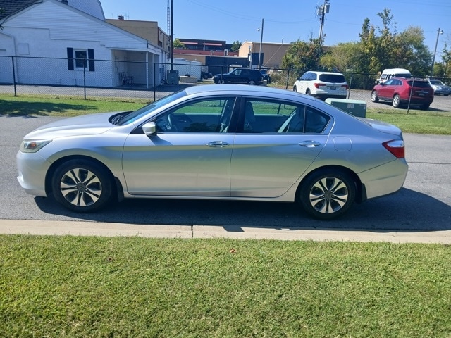 2013 Honda Accord LX photo 5