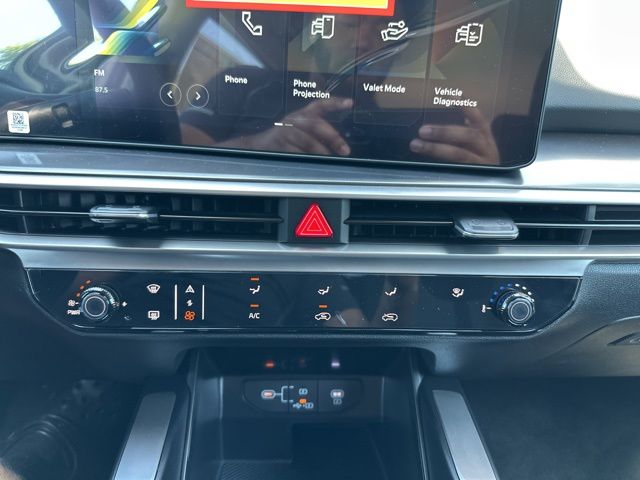 2026 Kia Sorento LX - Photo 38