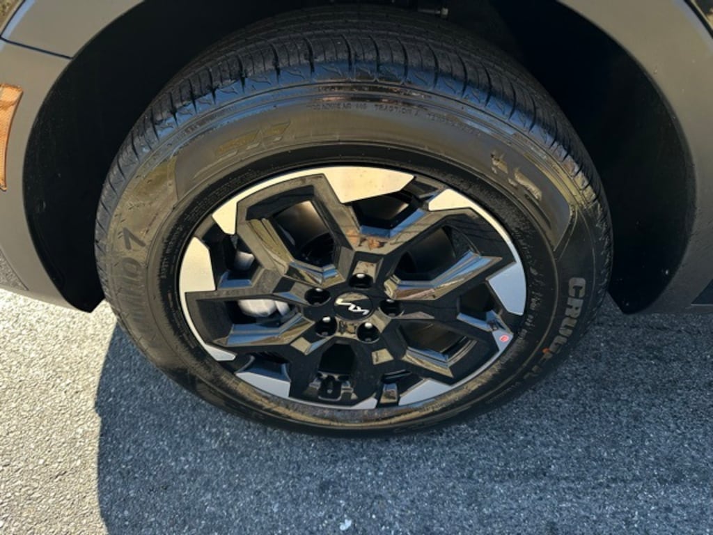 New 2026 Kia Sorento S SUV