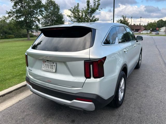 2026 Kia Sorento LX - Photo 20