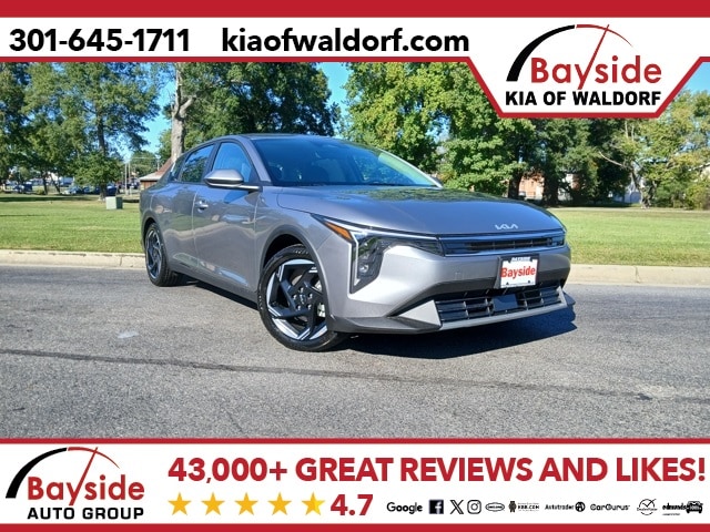 2025 Kia K4 EX's photo