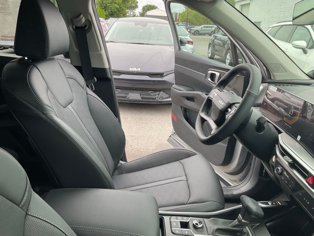 2026 Kia Sorento EX - Photo 58