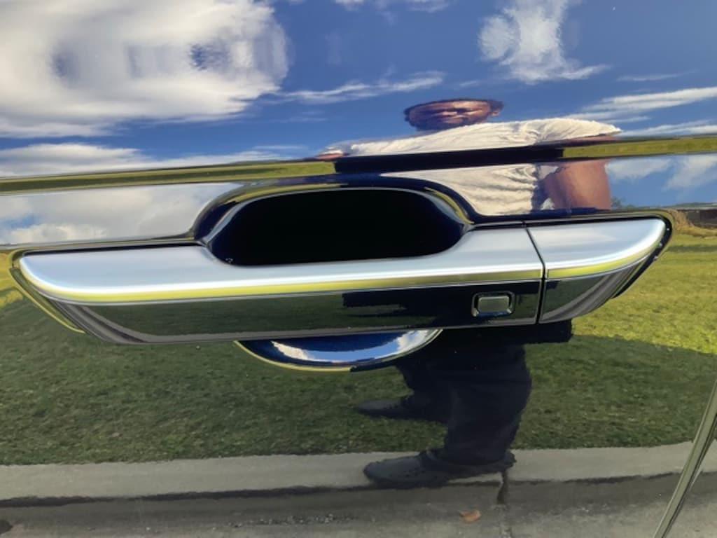 New 2026 Kia Carnival Hybrid EX Minivan/Van