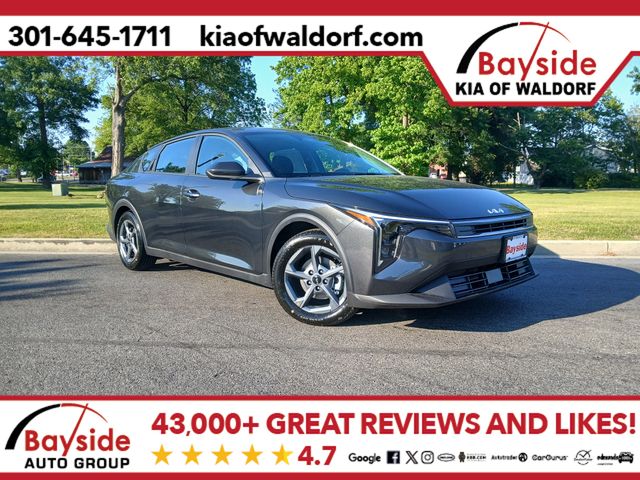 2026 Kia K4 LXS AT's photo