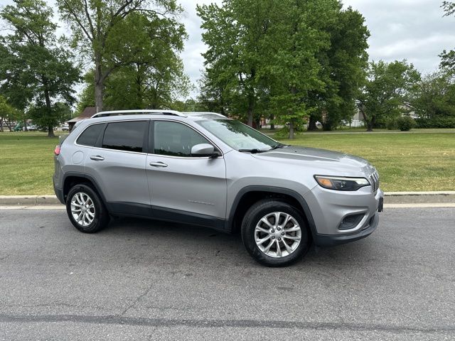 Used 2019 Jeep Cherokee Latitude with VIN 1C4PJMCX4KD127373 for sale in Waldorf, MD