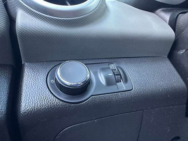 2019 Chevrolet Sonic LS photo 17