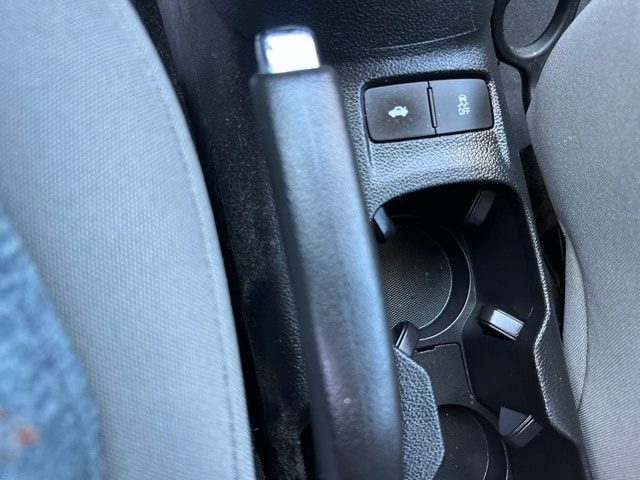 2019 Chevrolet Sonic LS photo 13