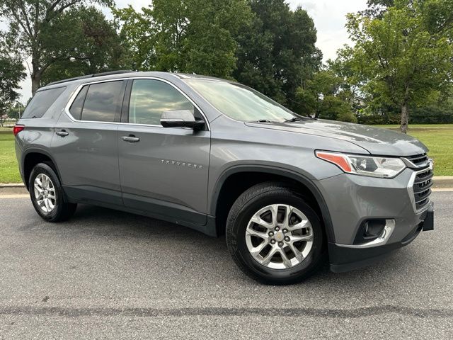 Used 2020 Chevrolet Traverse 1LT with VIN 1GNERGKW3LJ221541 for sale in Waldorf, MD