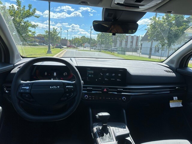 2026 Kia Sportage EX photo 3
