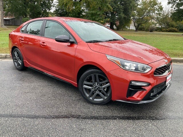 2021 Kia Forte GT-Line photo 2