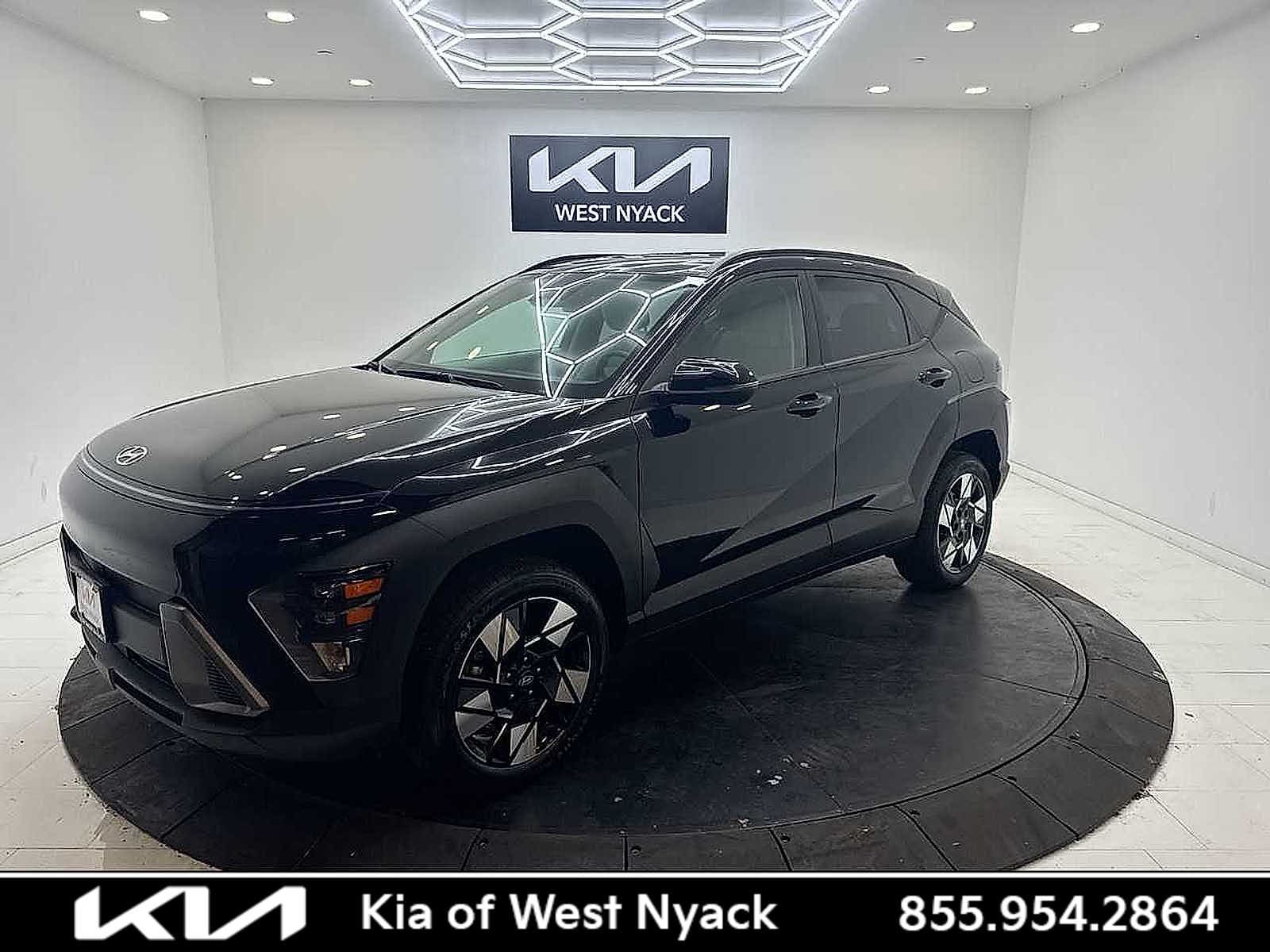 2024 Hyundai Kona SEL's photo
