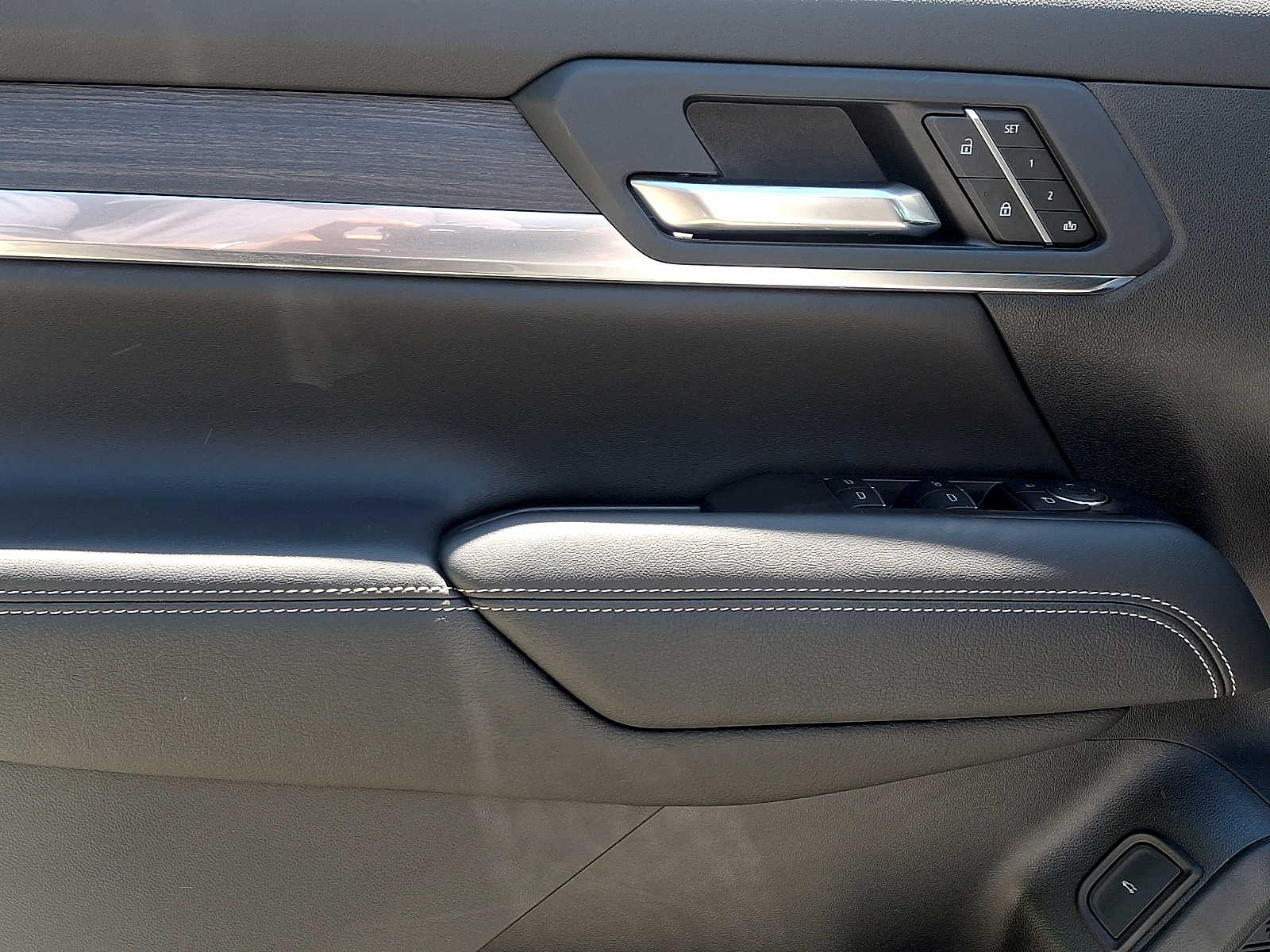 2026 GMC Terrain Denali - Photo 13