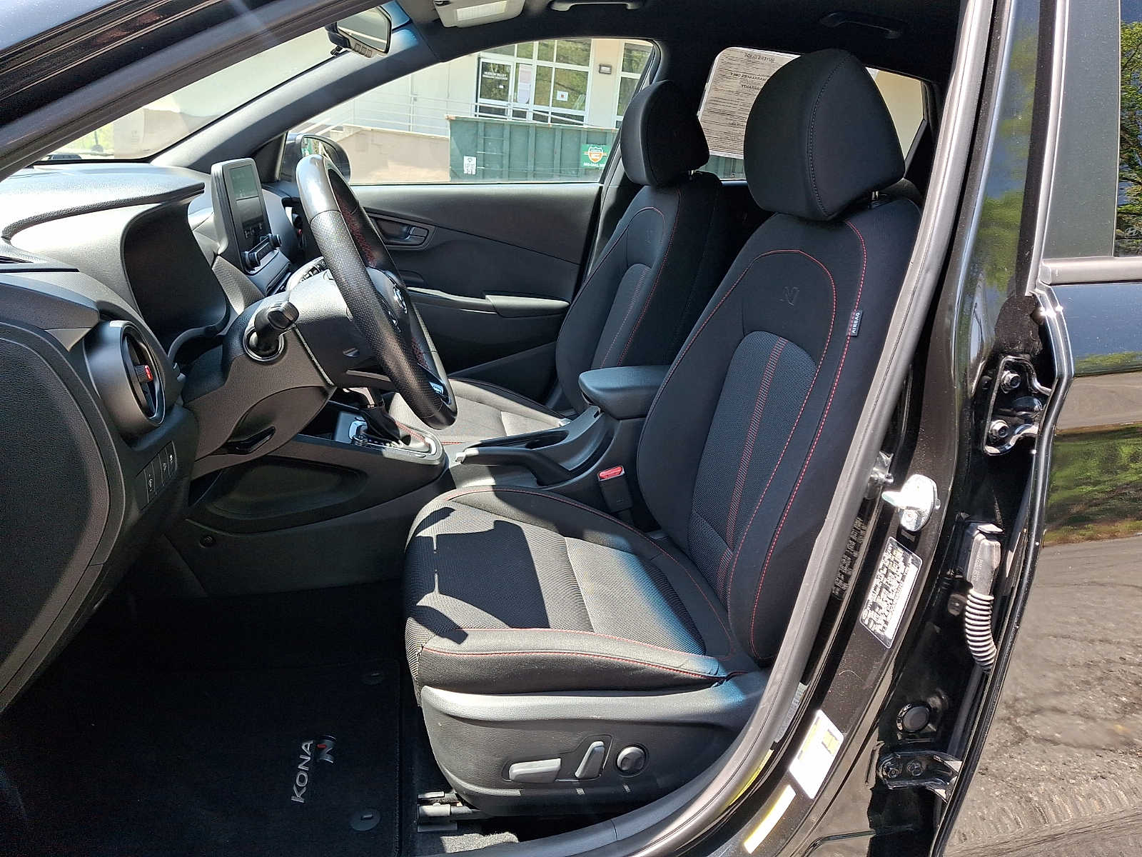 2022 Hyundai Kona N Line - Photo 13