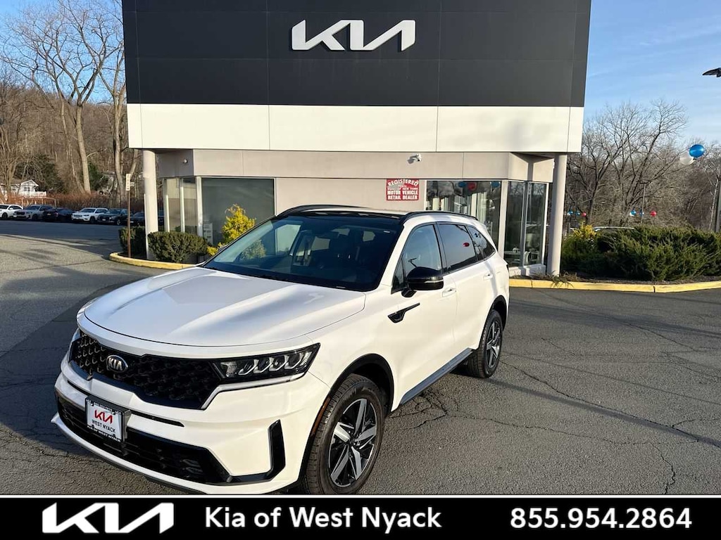 Certified 2021 Kia Sorento EX AWD