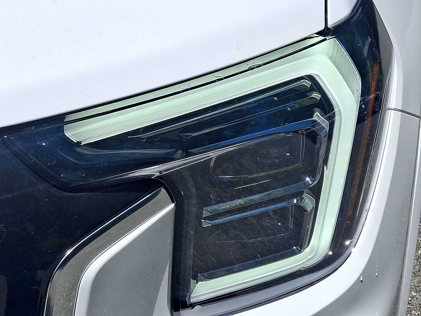 2026 GMC Terrain Denali - Photo 9
