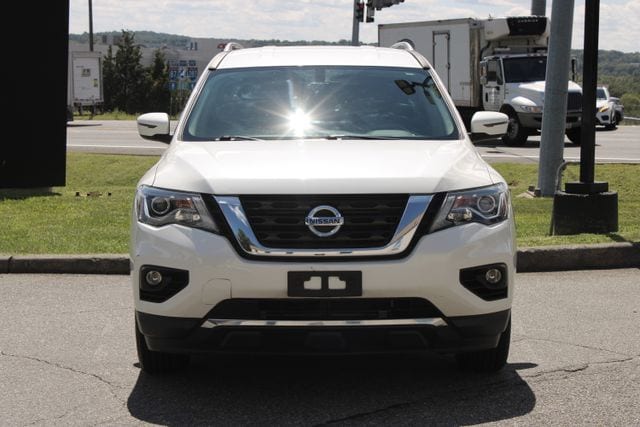 Used 2019 Nissan Pathfinder SV with VIN 5N1DR2MMXKC628676 for sale in West Nyack, NY