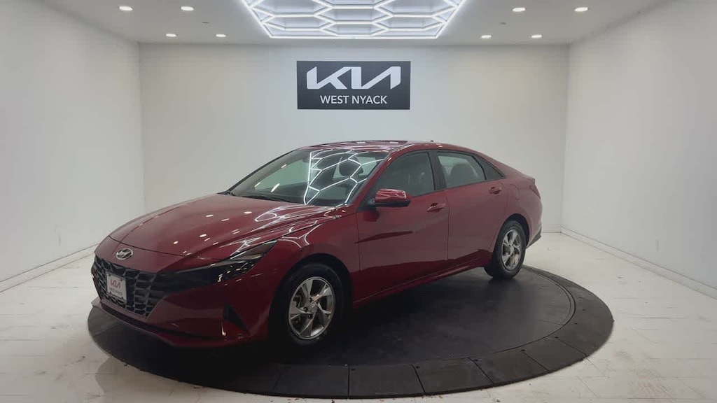 Used 2022 Hyundai Elantra SE IVT