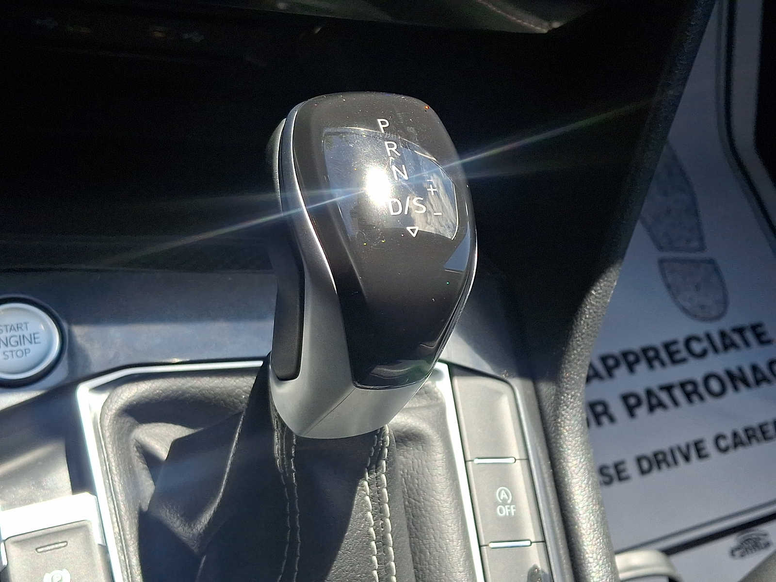 2024 Volkswagen Tiguan SE - Photo 15