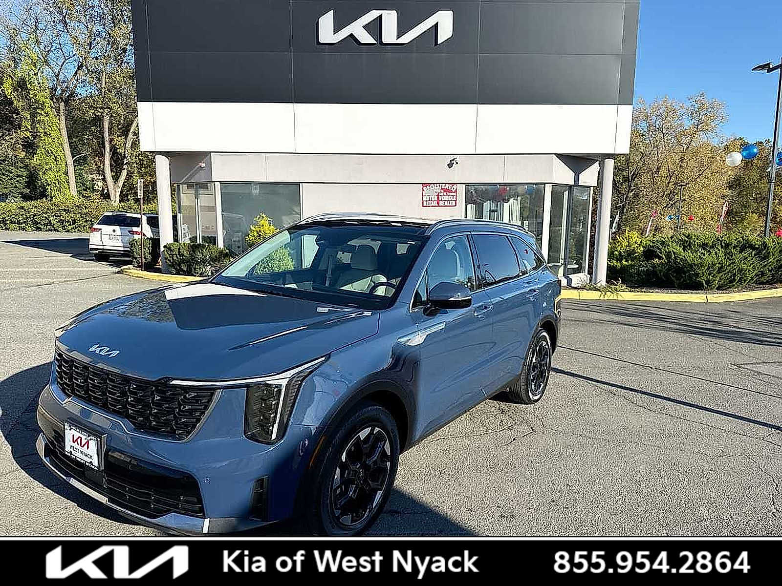 2025 Kia Sorento S's photo