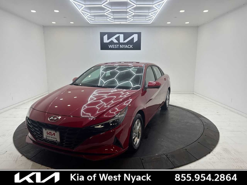 Used 2022 Hyundai Elantra SE IVT