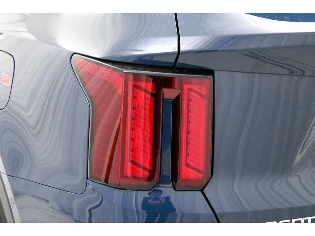 2026 Kia Sorento S - Photo 9