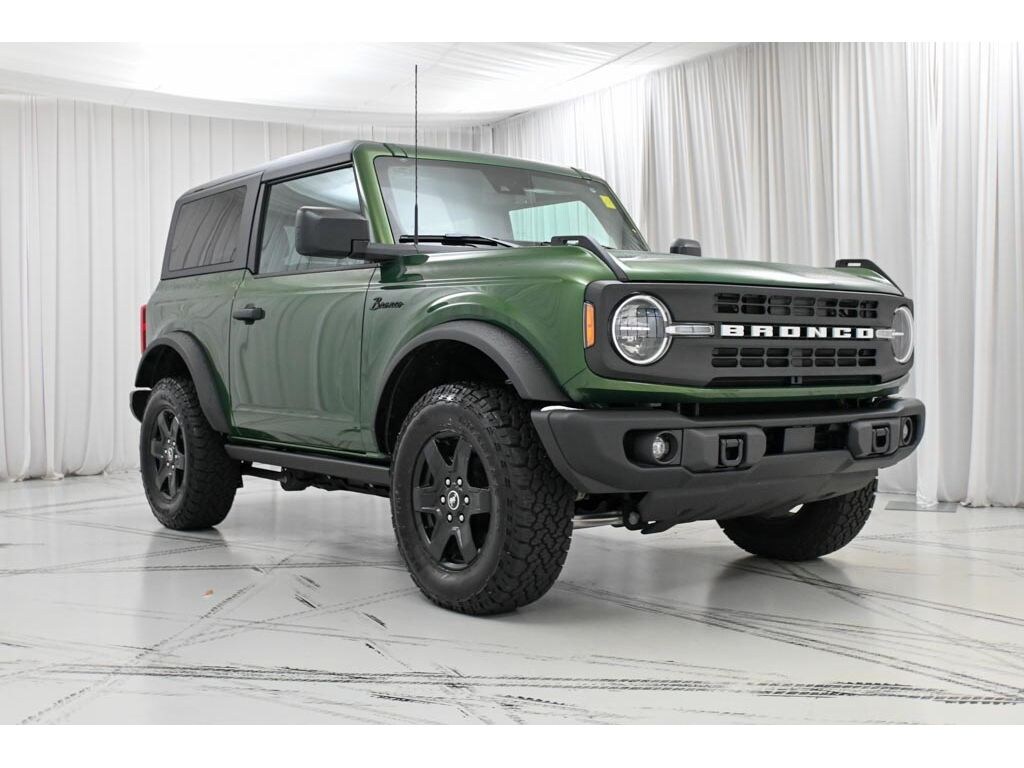 Used 2024 Ford Bronco Black Diamond SUV