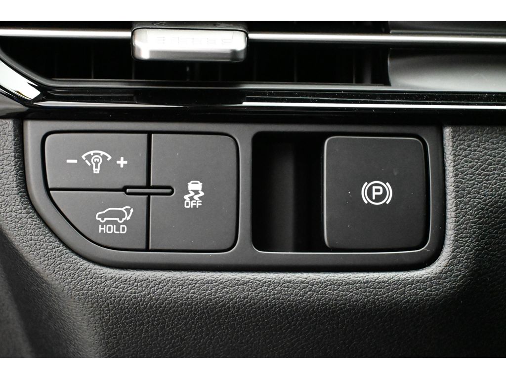 2026 Kia Sportage EX - Photo 31