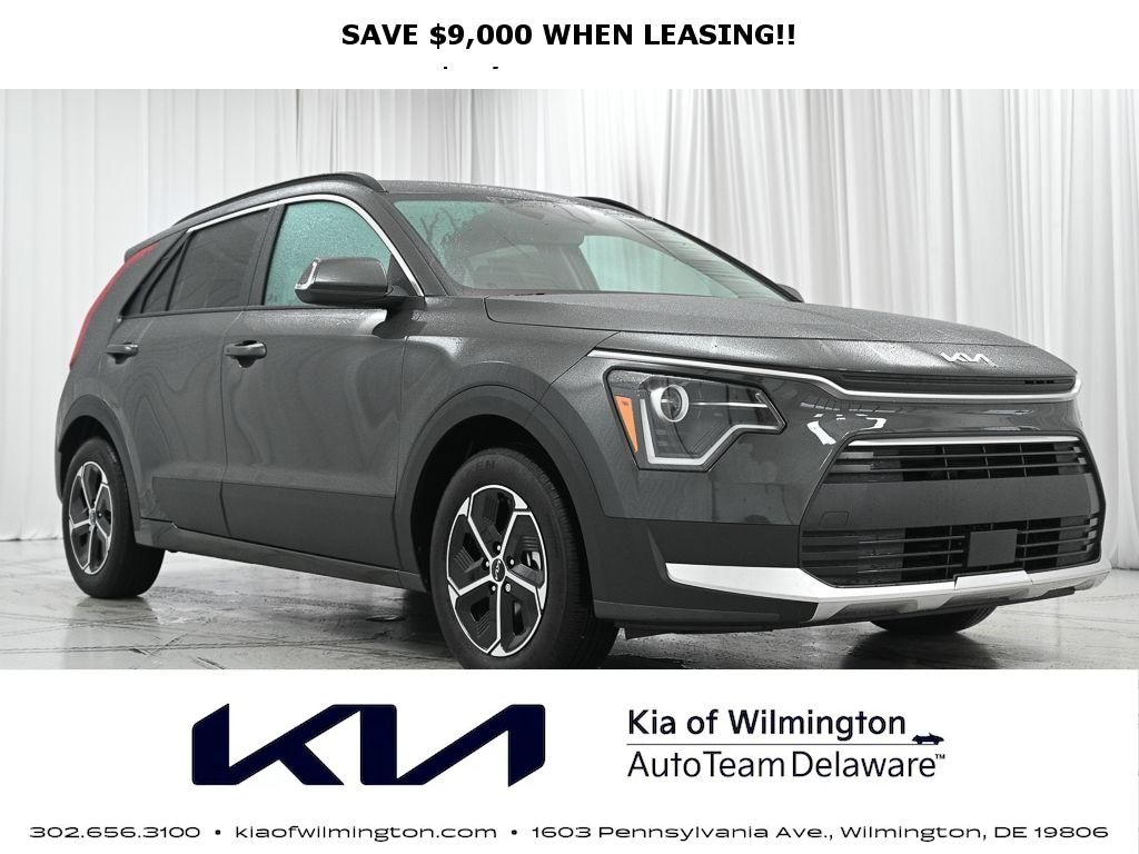 New 2025 Kia Niro Plug-In Hybrid Niro Phev EX With Cold Weather PKG SUV
