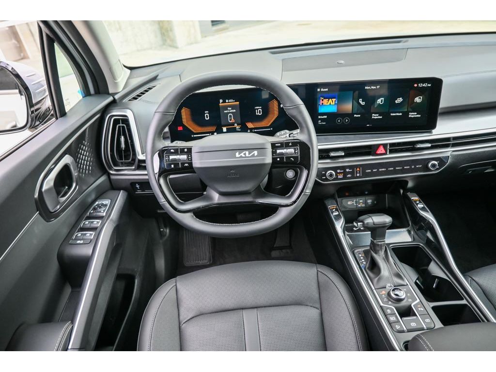 2026 Kia Sorento S - Photo 14